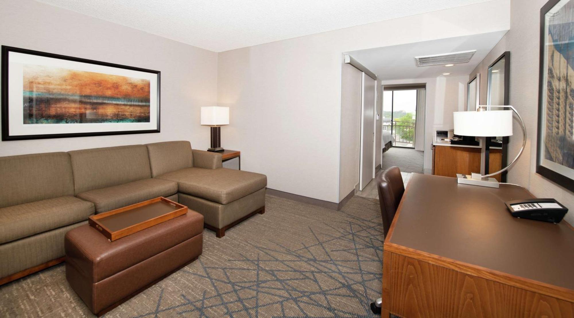 Embassy Suites by Hilton Colorado Springs Exterior foto